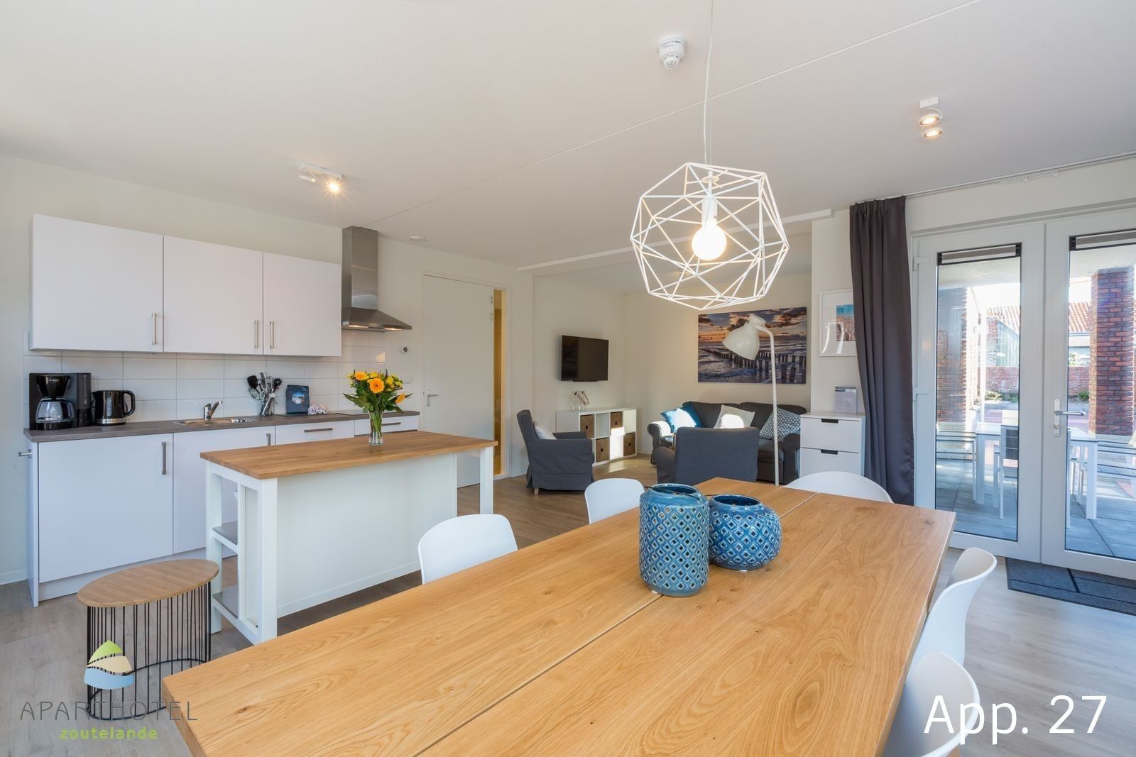luxury-5-person-apartment-zoutelande