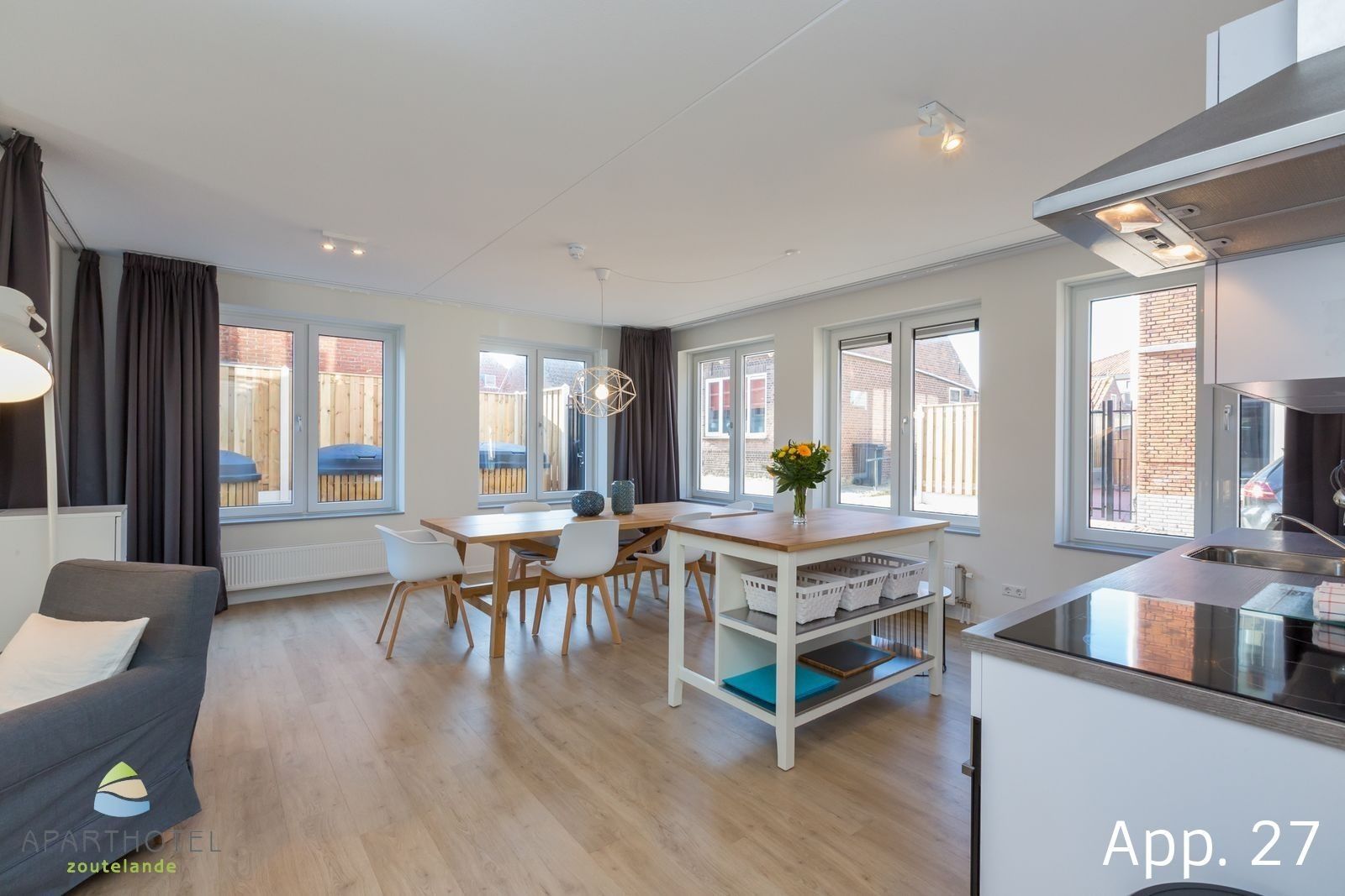 luxury-5-person-apartment-zoutelande